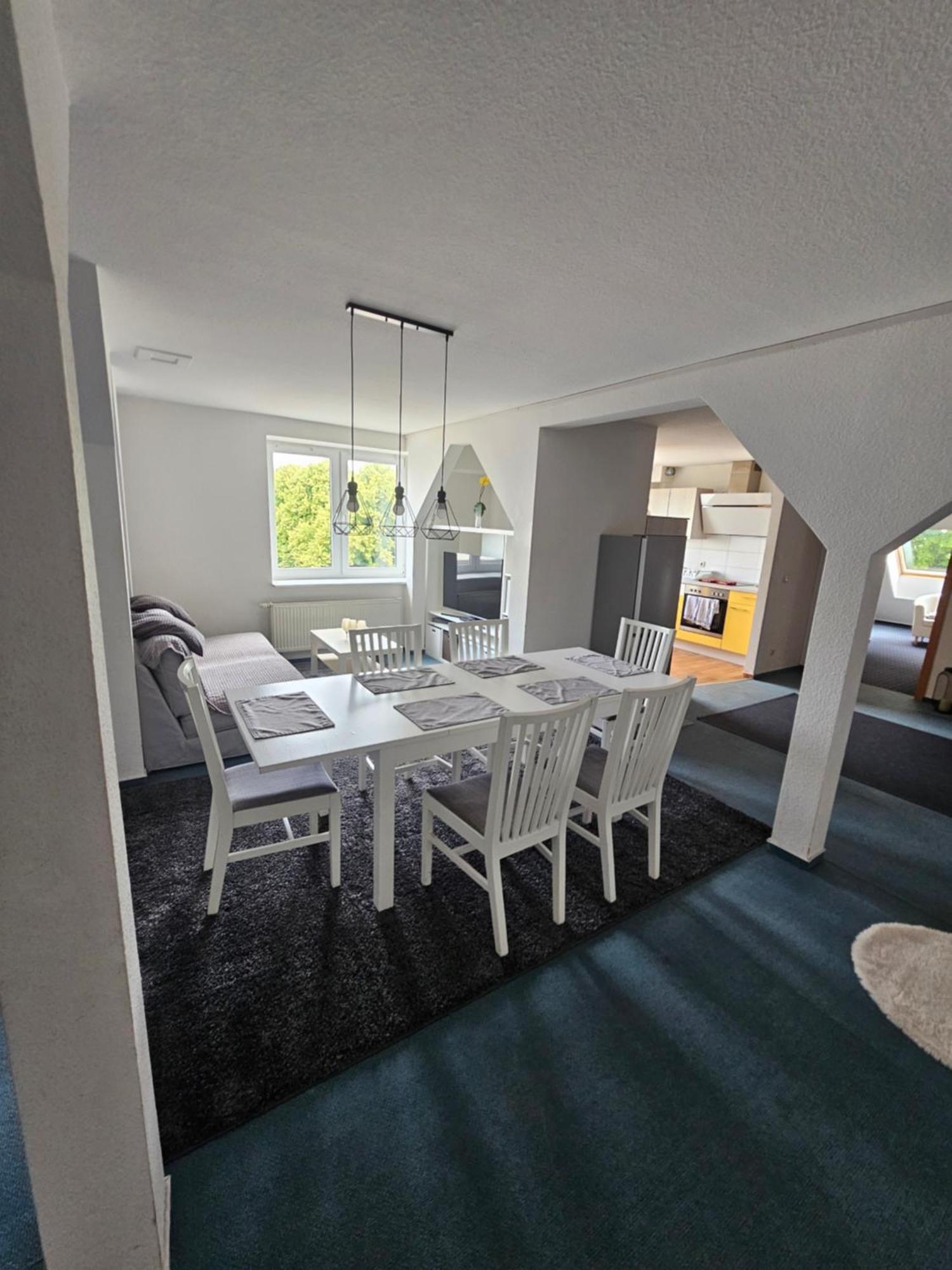 6 Bedroom Private Apartment & Lounge Rostock Exterior foto